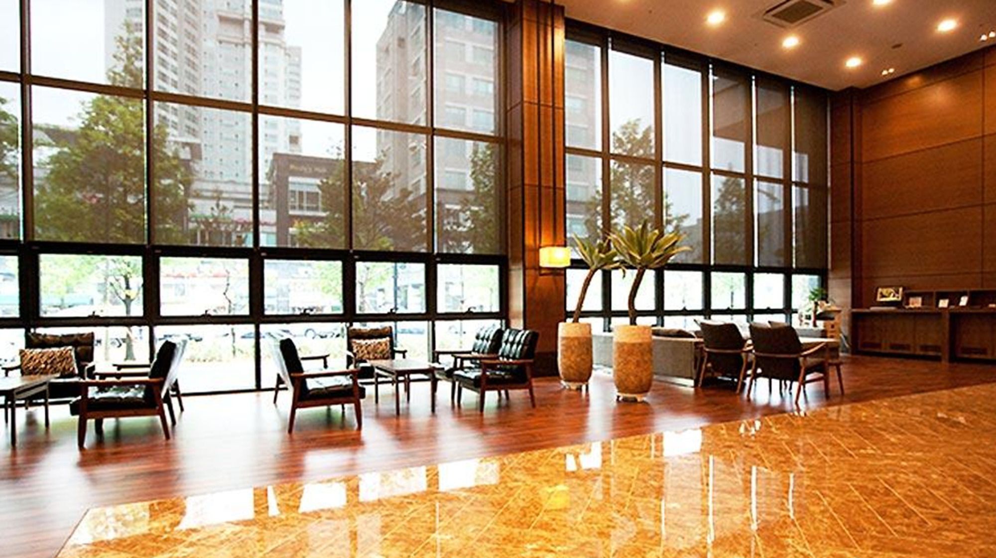 Hotel Icc Tedžon Exteriér fotografie